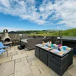 3 Bed In Carnforth Oc-93212 펜션